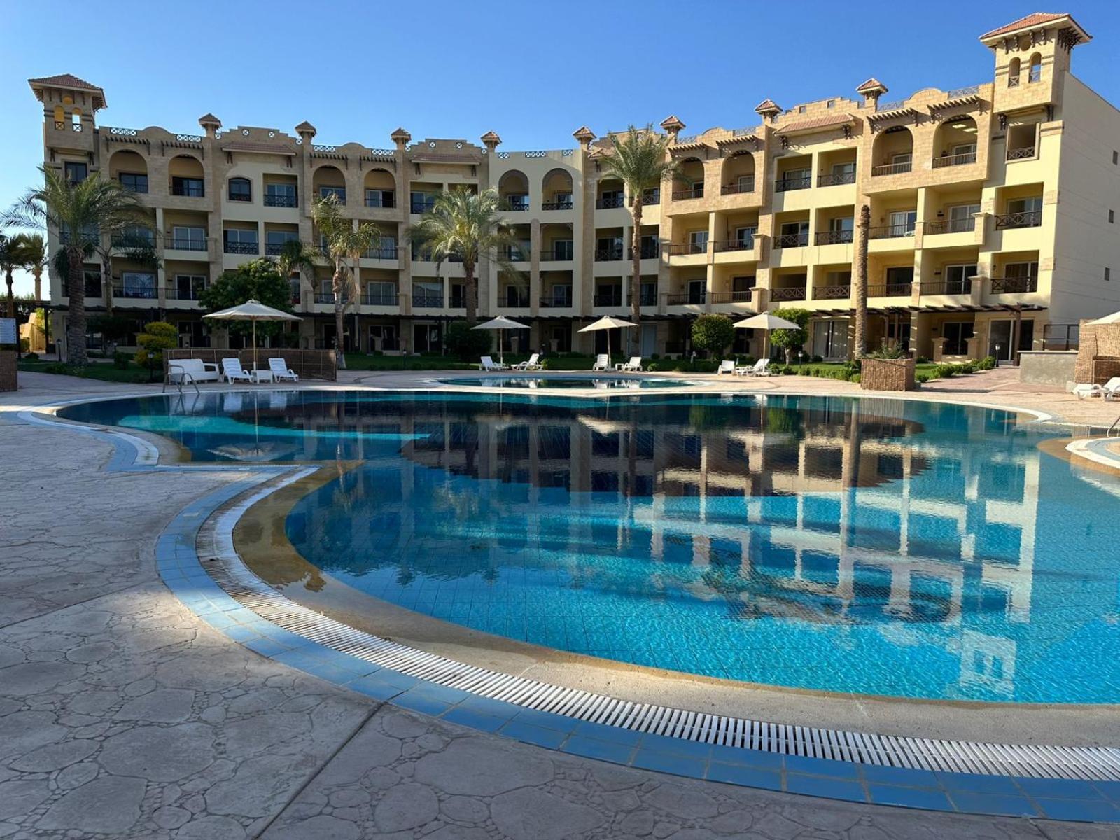 One Bedroom With Pool View C213-al Saraya Sahl Hasheesh By Peaks Apartament *